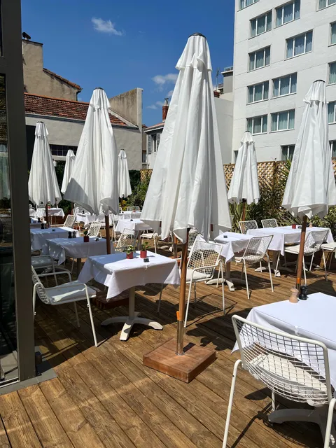 Restaurant Marseille - le rooftop du 8eme
