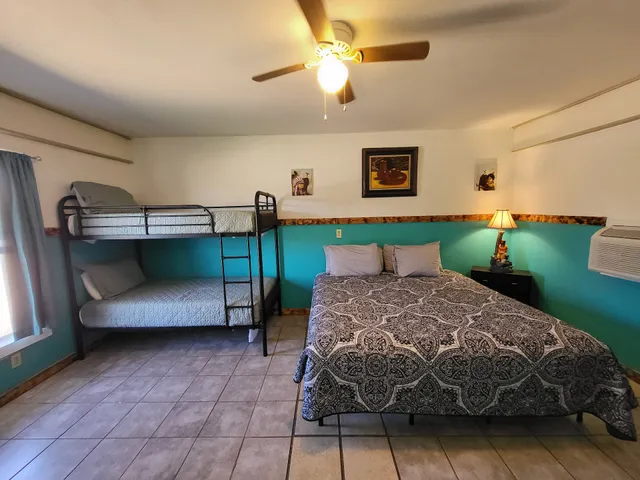 Hill Country Lodge & Mini Storage