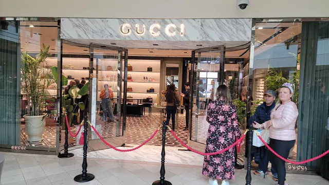 Gucci Portland Pioneer Place