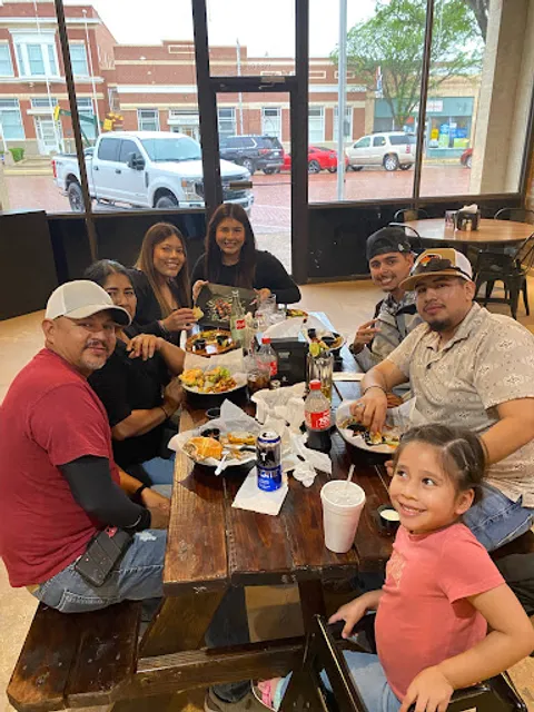 Ate Oh Six Cocina & Bar