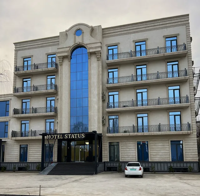 Hotel Status