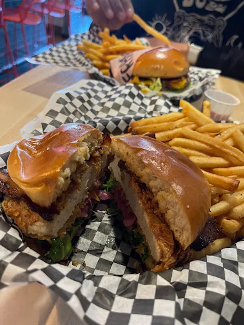 Francis Burger Joint