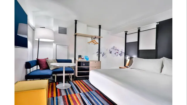 Aloft Savannah Downtown Historic District