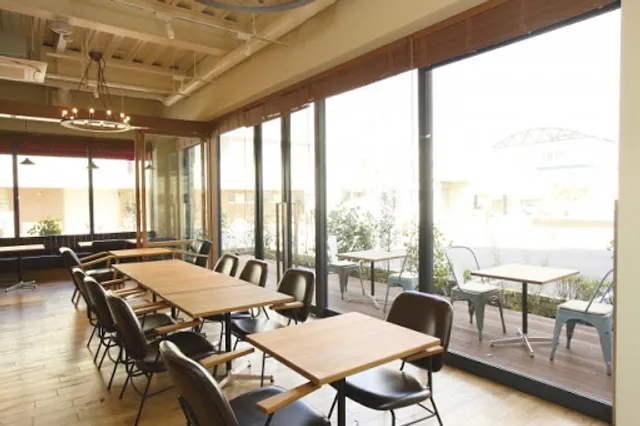 カフェ クルール