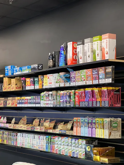 Drip Drop Smokes Vape & Tobacco