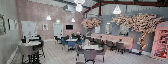 @Katie's - Eat /Drink / Socialize