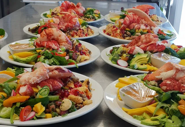 Salt & Swing Clubhouse Cafe