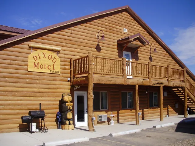 Dixon Motel Club & RV