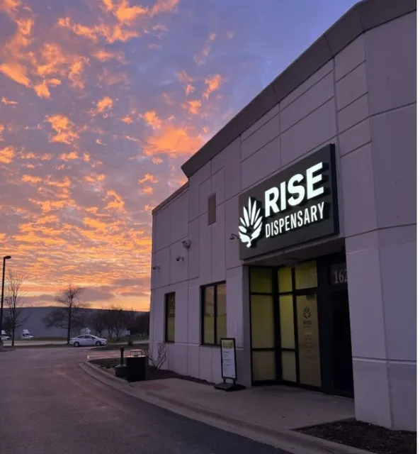 RISE Medical & Recreational Dispensary Joliet on Rock Creek
