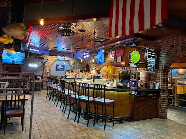 Hook & Reel Cajun Seafood & Bar