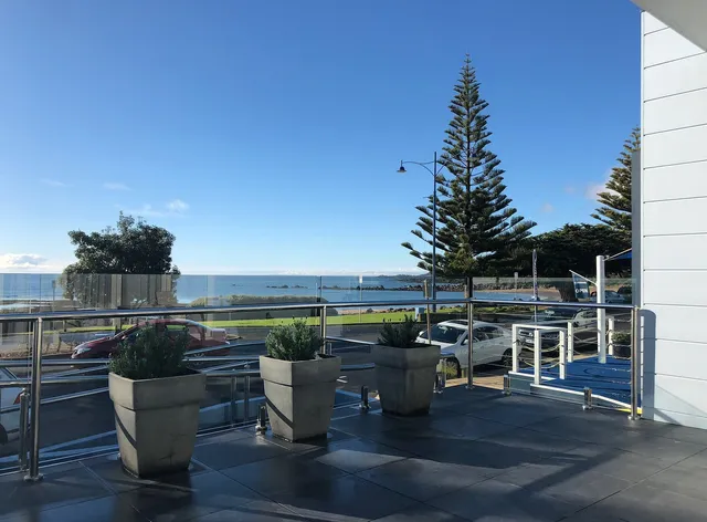 Penguin Beachfront Apartments