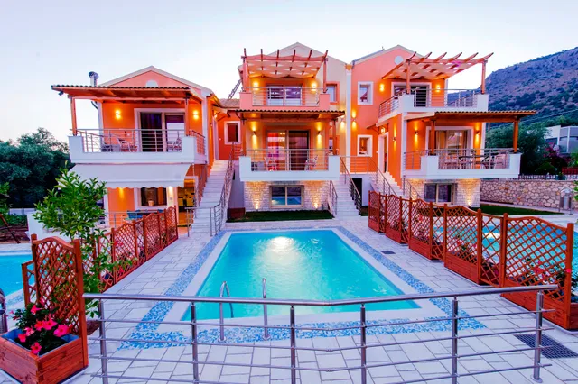 ALL SAINTS VILLAS- LUXURY RESIDENCES