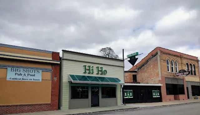 Hi-Ho Bar & Grill