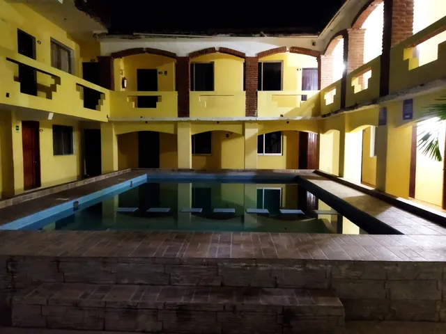 Hotel mallorca Zihuatanejo