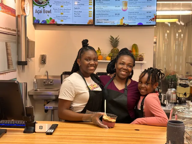 Sapodilla's Smoothies & Juice Cafe