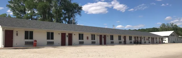 Eddyville Inn, RV Park & Cabins