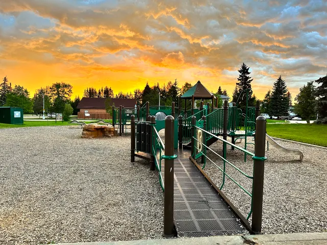 Westridge Wolf Willow Playground