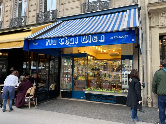 Au Chat Bleu