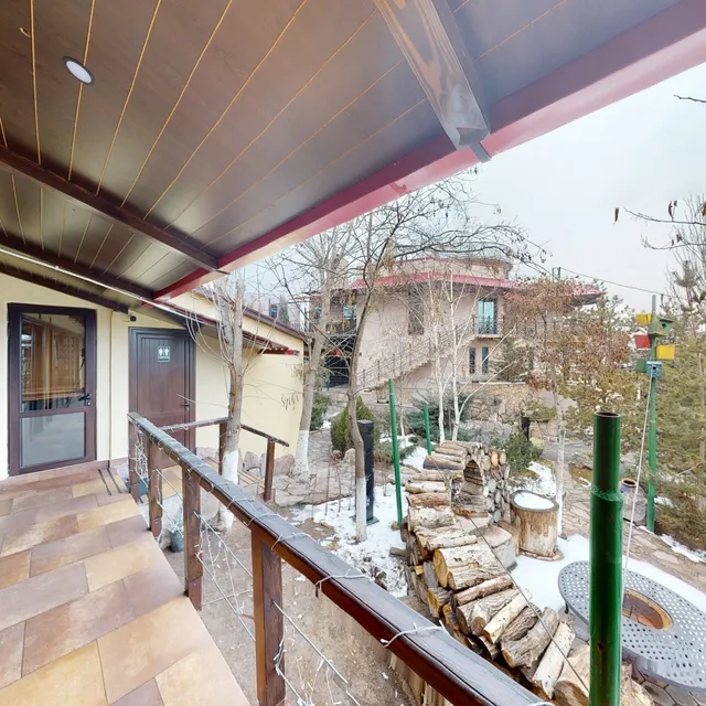 Park Bridge Restaurant & Music Hub