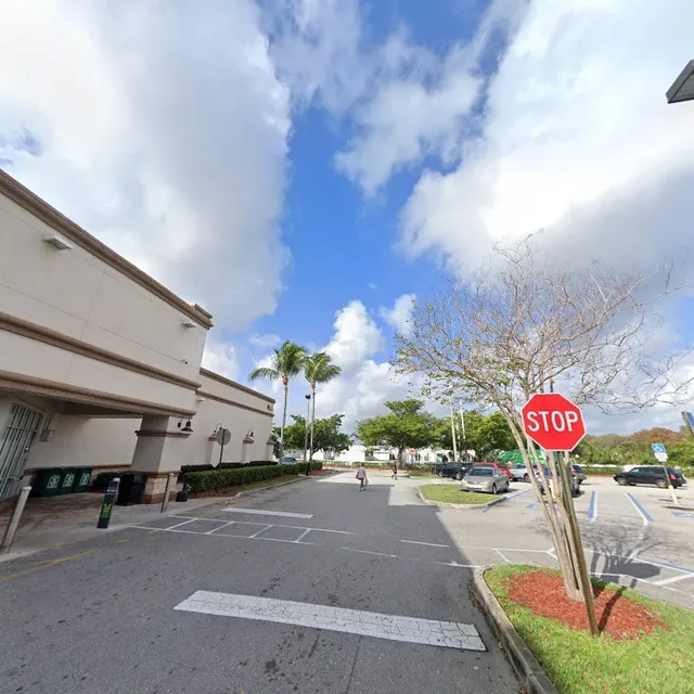 Shoppes at Western Woods