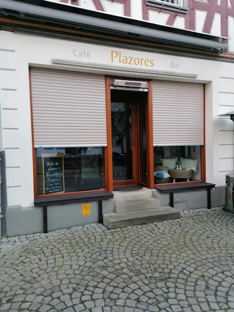 Plazores Café & Bar