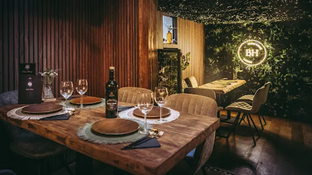 BlendHouse Indian Fusion Restaurant