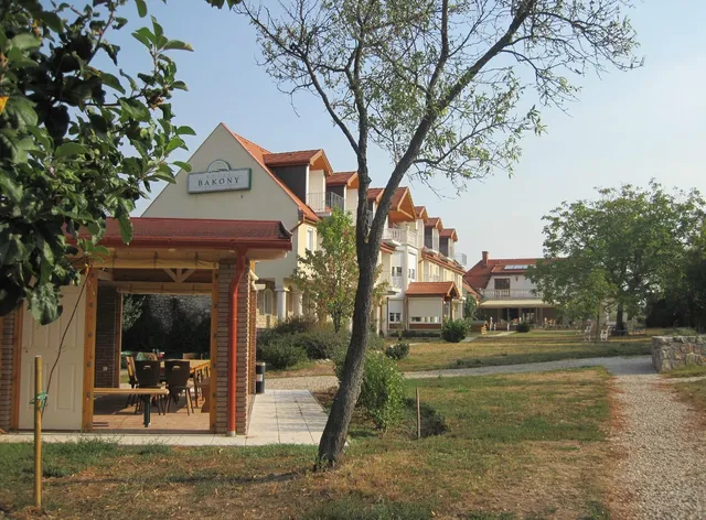 Bakony Hotel and Restaurant