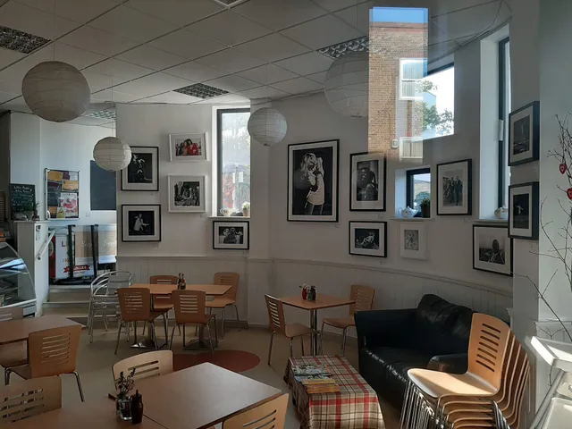 Arthur's - Cafe and Coffee Shop Wimbledon Park