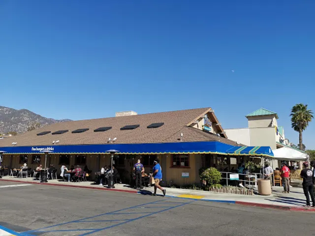 Islands Restaurant Pasadena