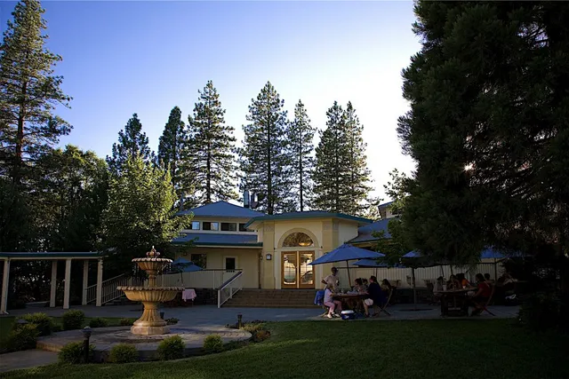 The Expanding Light Retreat