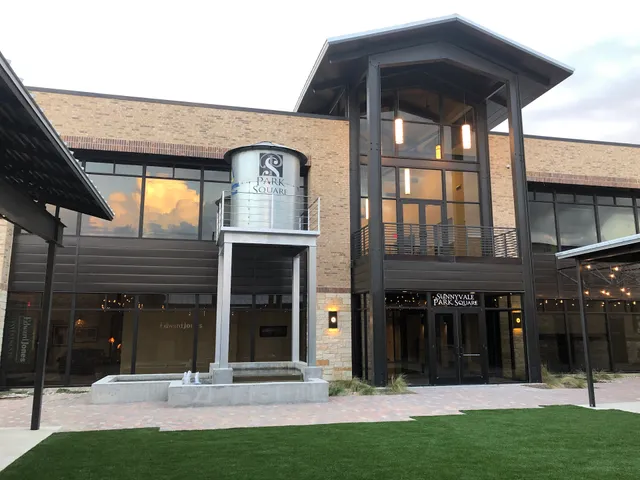 Sunnyvale Park Square