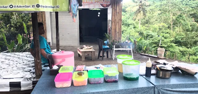 Rumah makan bale molah