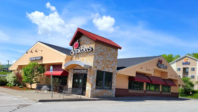 Applebee's Grill + Bar
