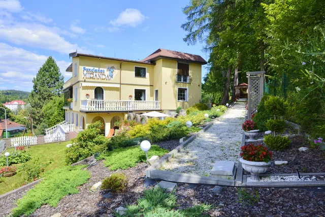 Pensjonat Miranda - Noclegi ze śniadaniem Polanica Zdrój