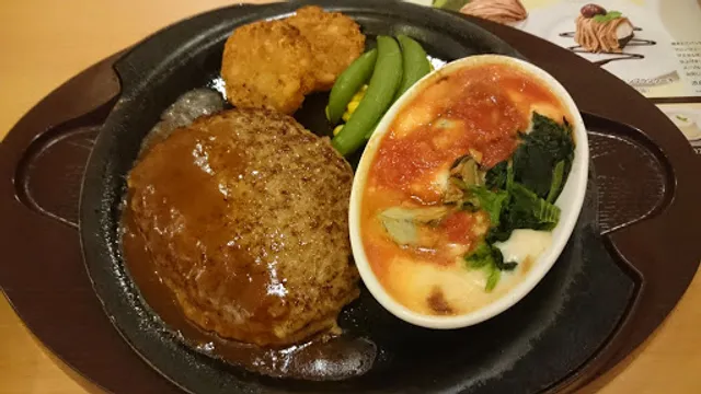 ガスト 市原市役所前店