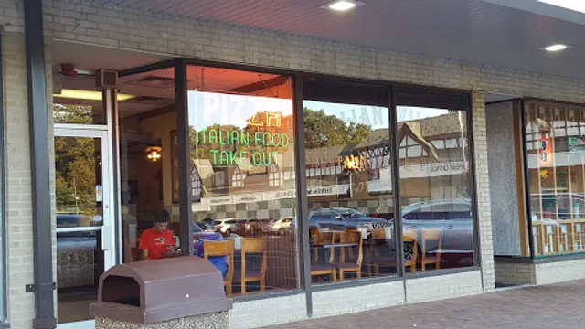 Italian Village Pizzeria