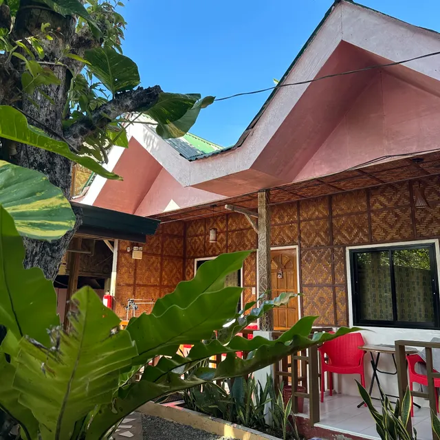 Domos Native Guest House