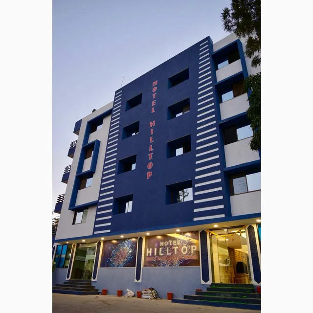 Hotel Hilltop