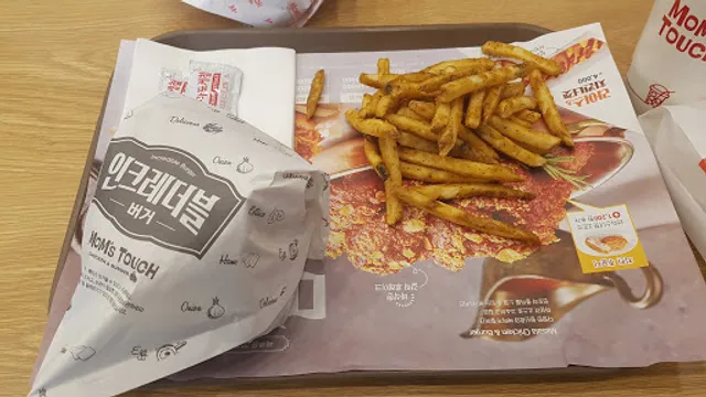 맘스터치 삼계점