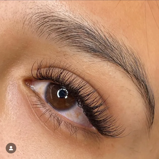 Lashes Make Me Happy