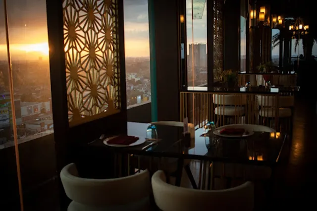 The Zoetrope Sky Lounge