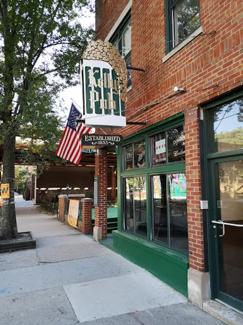 Kelly's Pub
