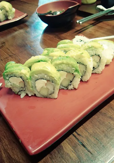 Takeshi Sushi Comida Japonesa