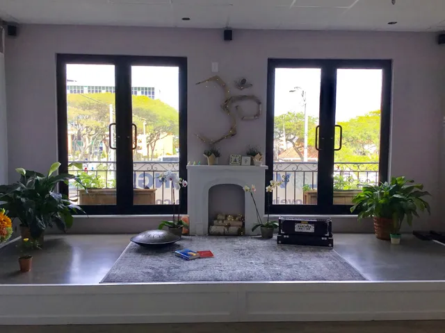 Love Integration Yoga - Long Beach