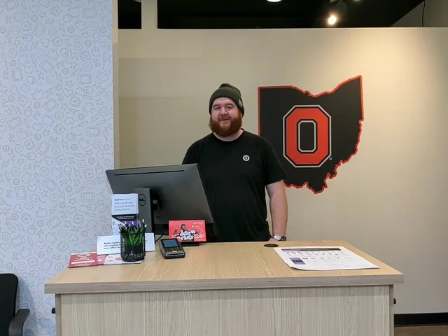 uBreakiFix - Phone and Computer Repair