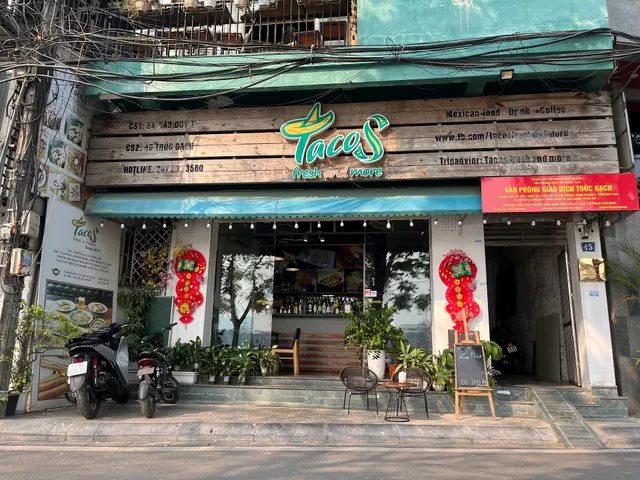 Tacos Fresh n' More (Truc Bach lake)