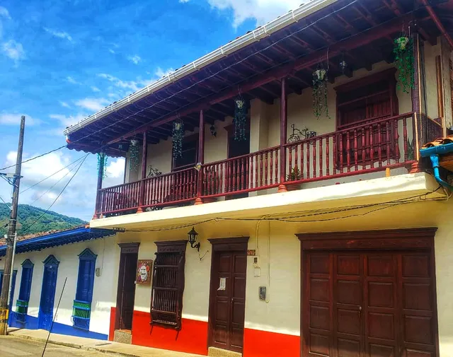 La Casa de las Flores Hostal