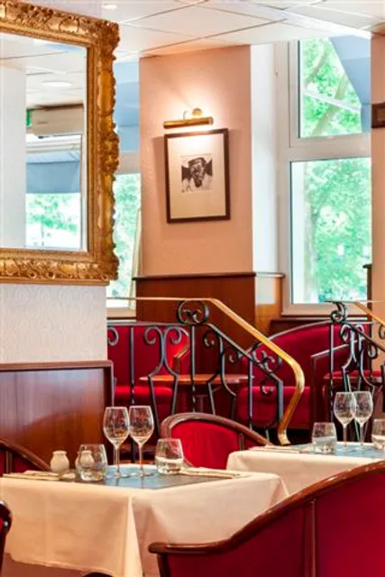 RESTAURANT LE LION D'OR - BISTROT DU MARCHE