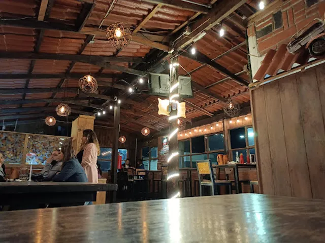 La Cabaña de Cabañas Hamburguesas al Carbón