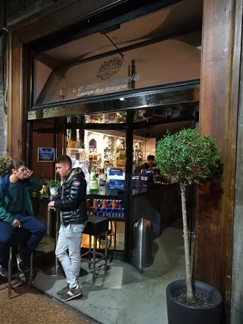 Le Mercanzie Lounge Bar
